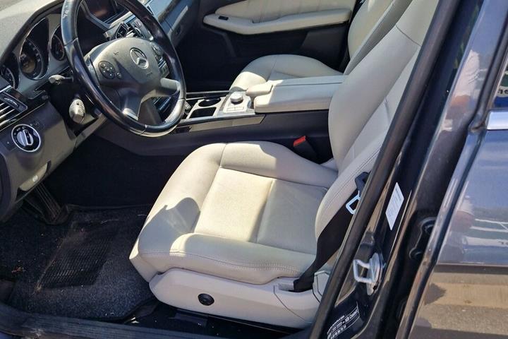 undefined Mercedes E220 d fra 2011