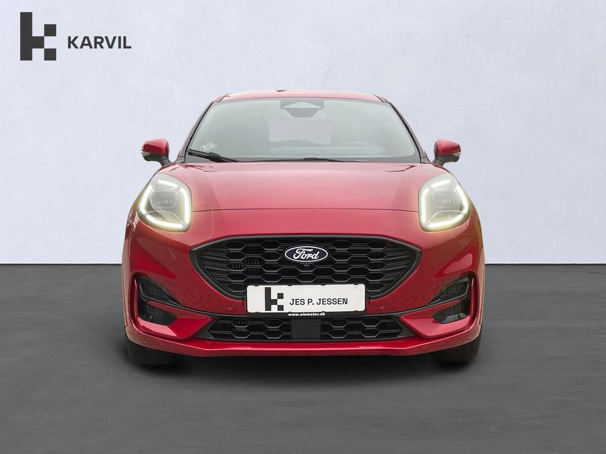Rød Ford Puma fra 2024