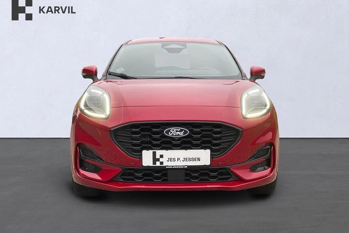Rød Ford Puma fra 2024