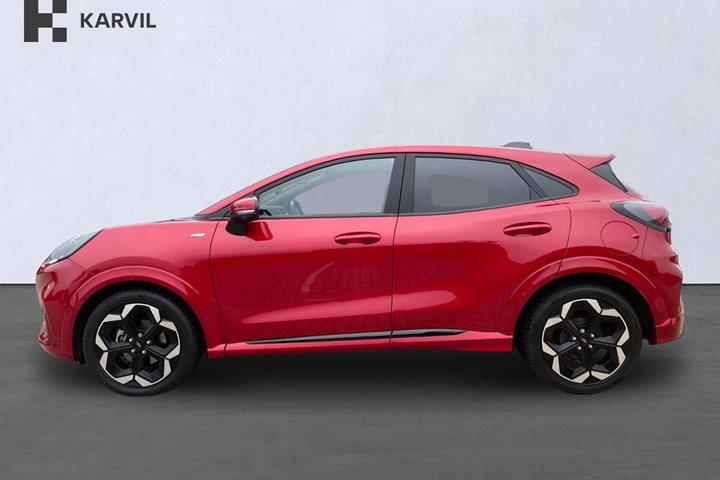 Rød Ford Puma fra 2024