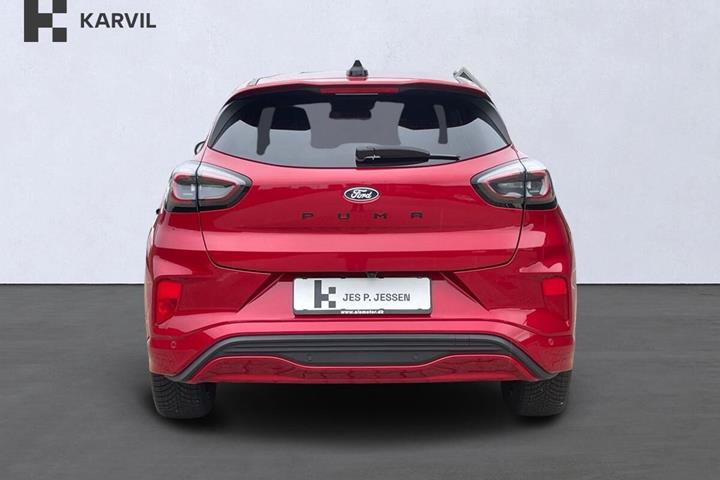 Rød Ford Puma fra 2024