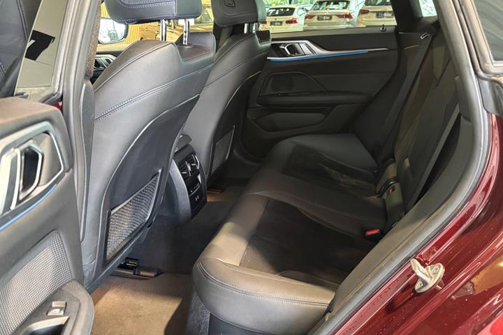 undefined BMW i4 fra 2023