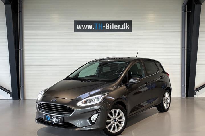 undefined Ford Fiesta fra 2019 set udefra