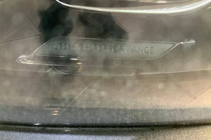 Grå Mercedes A200 fra 2020