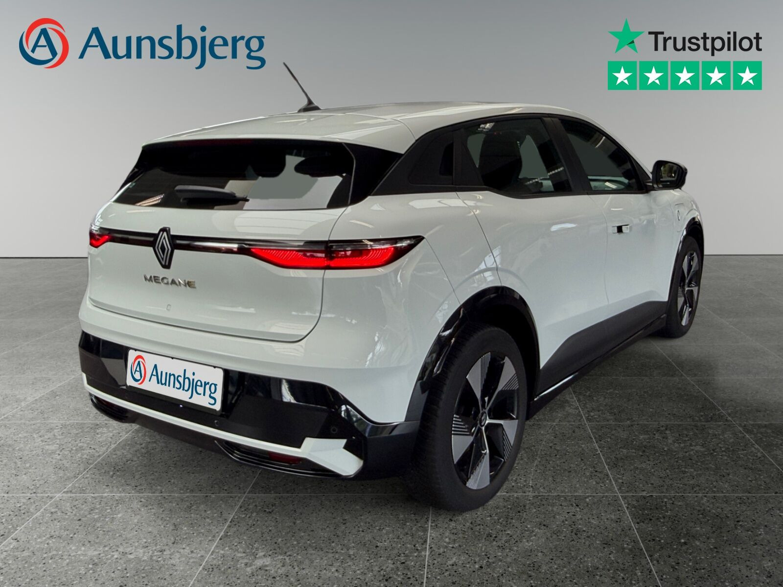 Hvid Renault Megane E-Tech fra 2022