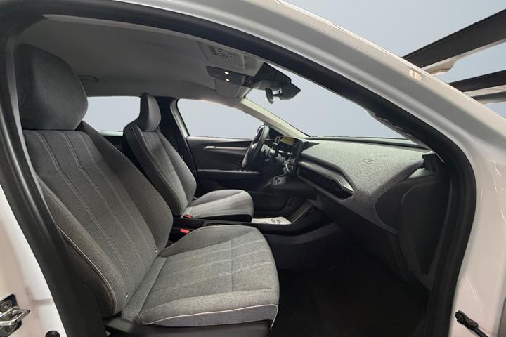 Hvid Renault Megane E-Tech fra 2022
