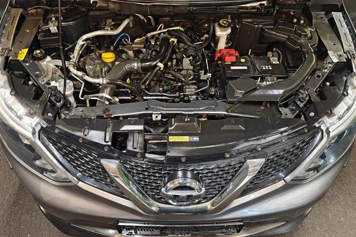 undefined Nissan Qashqai fra 2014