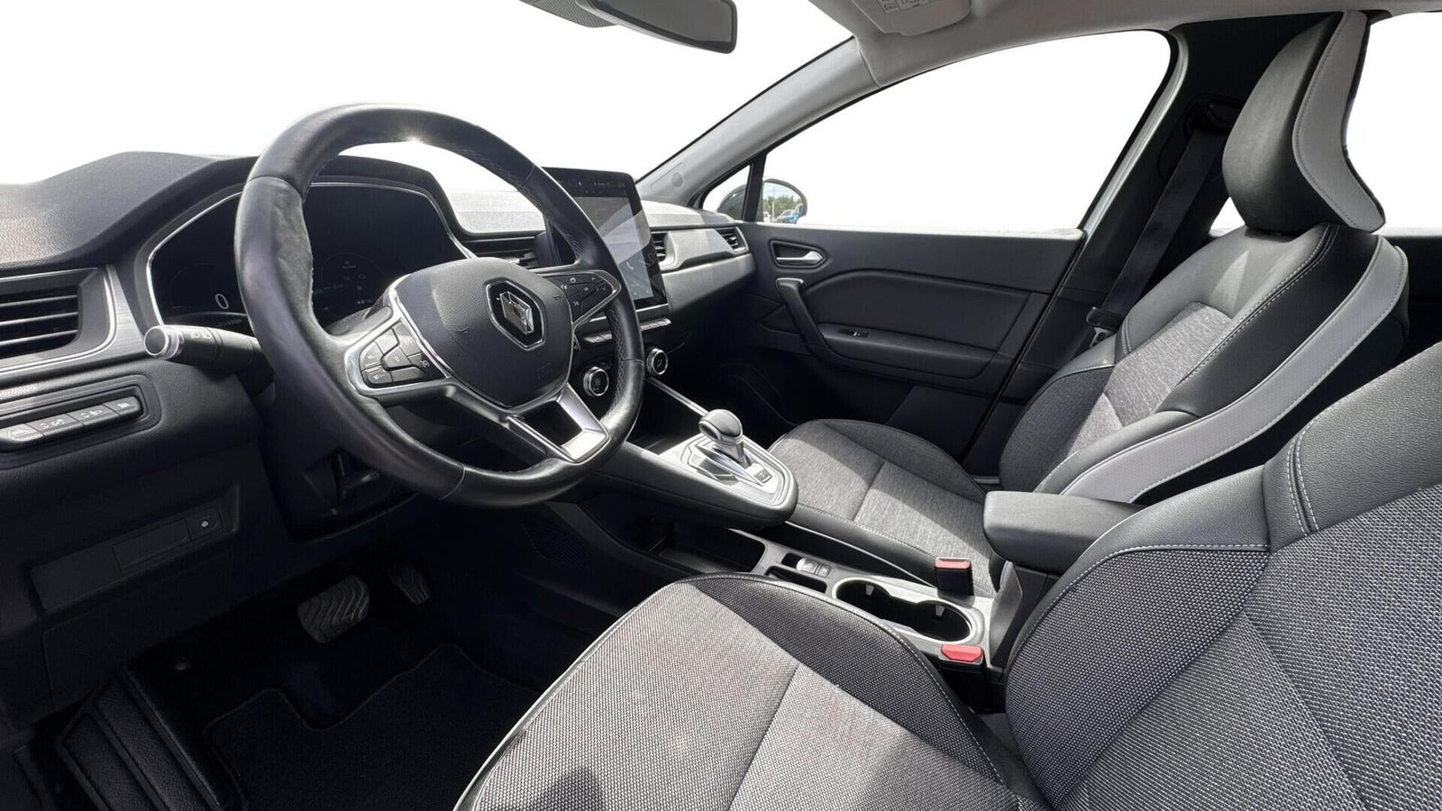Hvid Renault Captur fra 2021