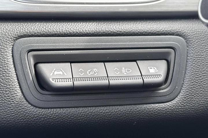 Hvid Renault Captur fra 2021