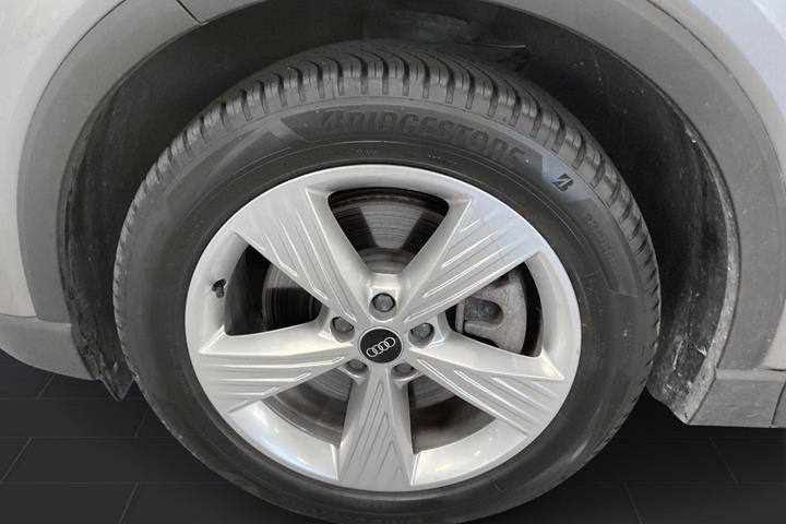 undefined Audi Q4 e-tron fra 2024