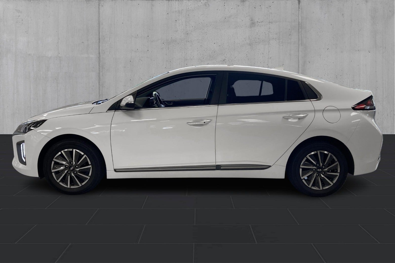 undefined Hyundai Ioniq fra 2021