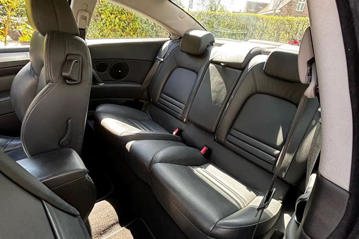 Sølv Peugeot 407 fra 2006