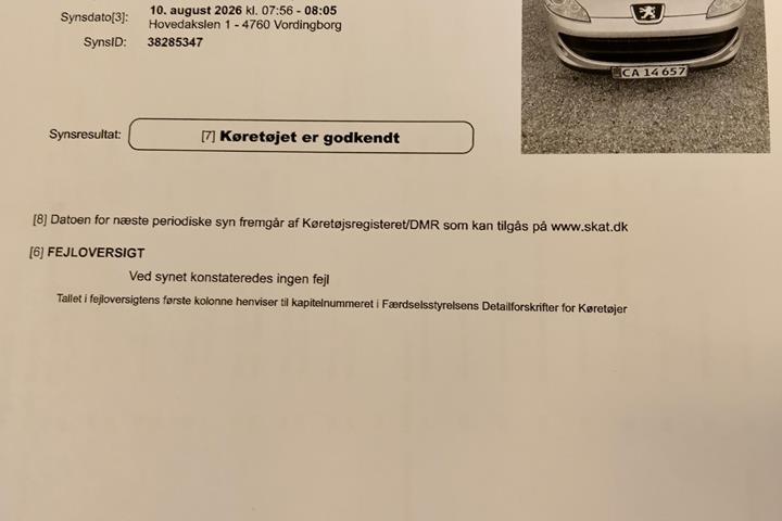Sølv Peugeot 407 fra 2006