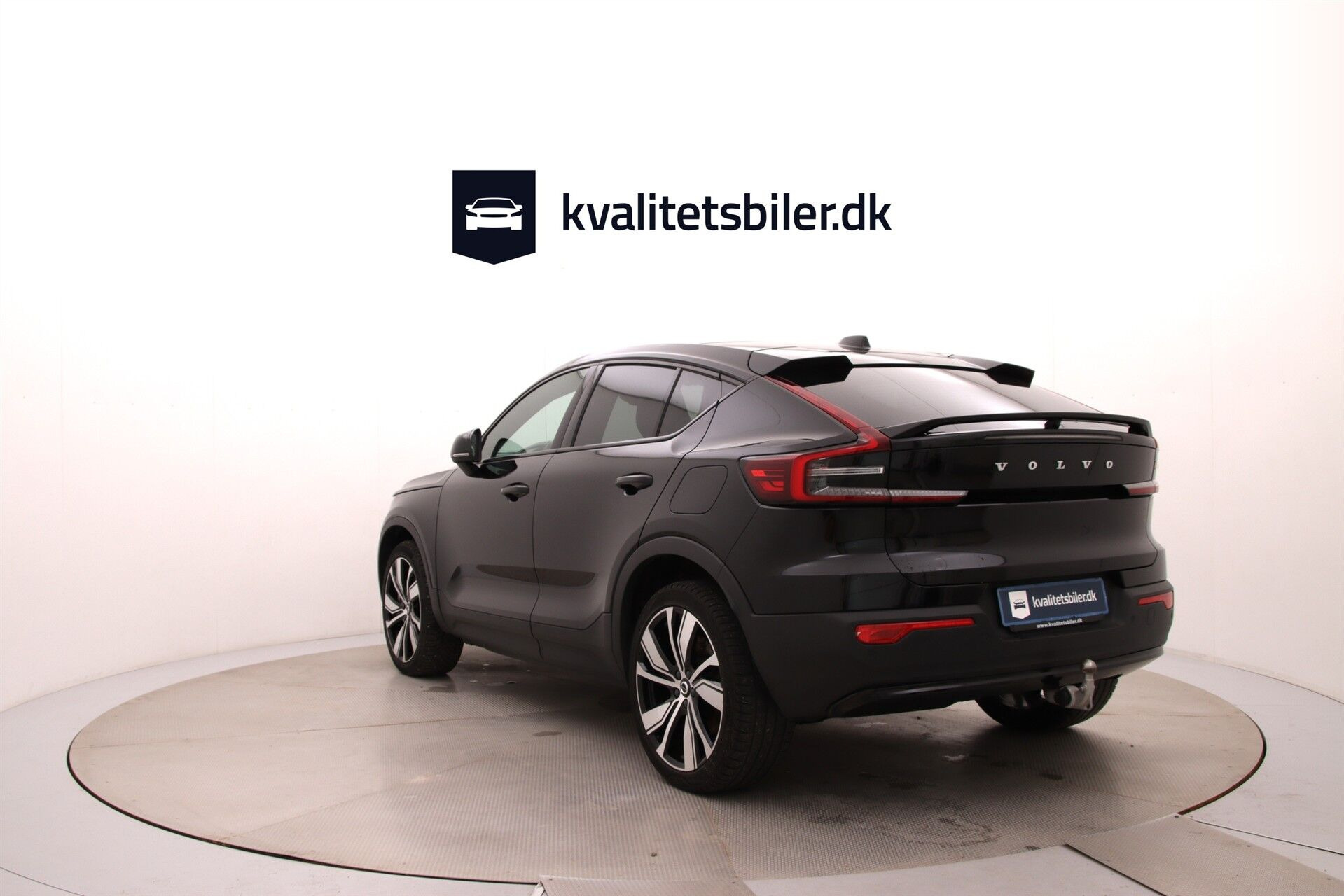 Sort Volvo C40 fra 2023