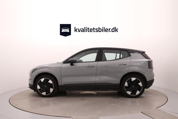 Grå Volvo EX30 fra 2024