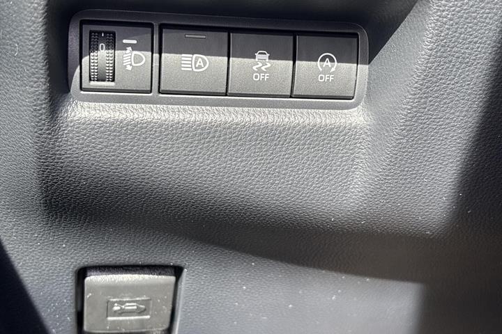 Grå Toyota Aygo X fra 2024
