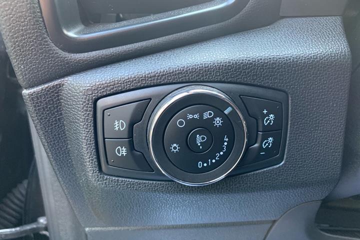 Sort Ford EcoSport fra 2018
