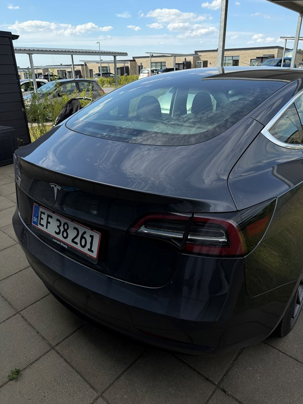 undefined Tesla Model 3 fra 2020