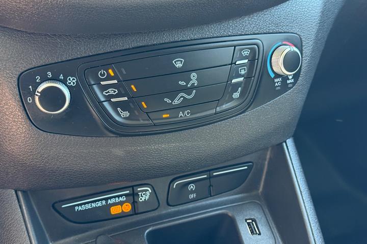 undefined Ford Transit Courier fra 2023