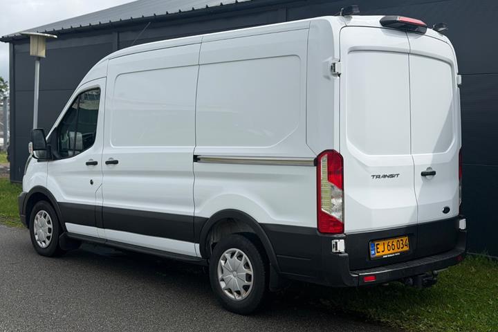 undefined Ford Transit 350 L2 Van fra 2020
