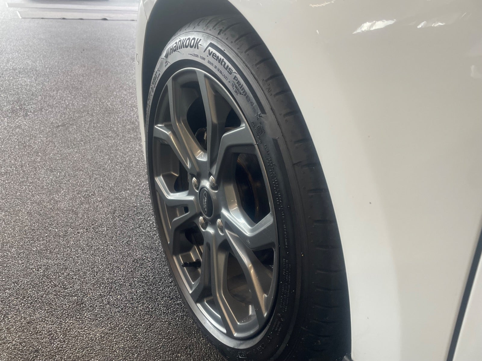 Hvid Ford Fiesta fra 2020