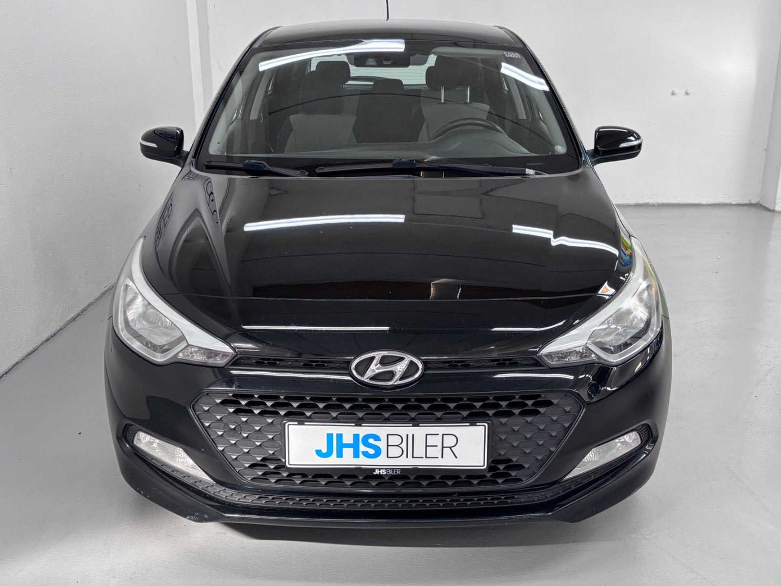 Sort Hyundai i20 fra 2017