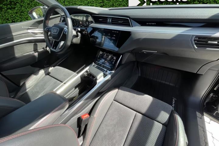 undefined Audi Q8 e-tron fra 2023