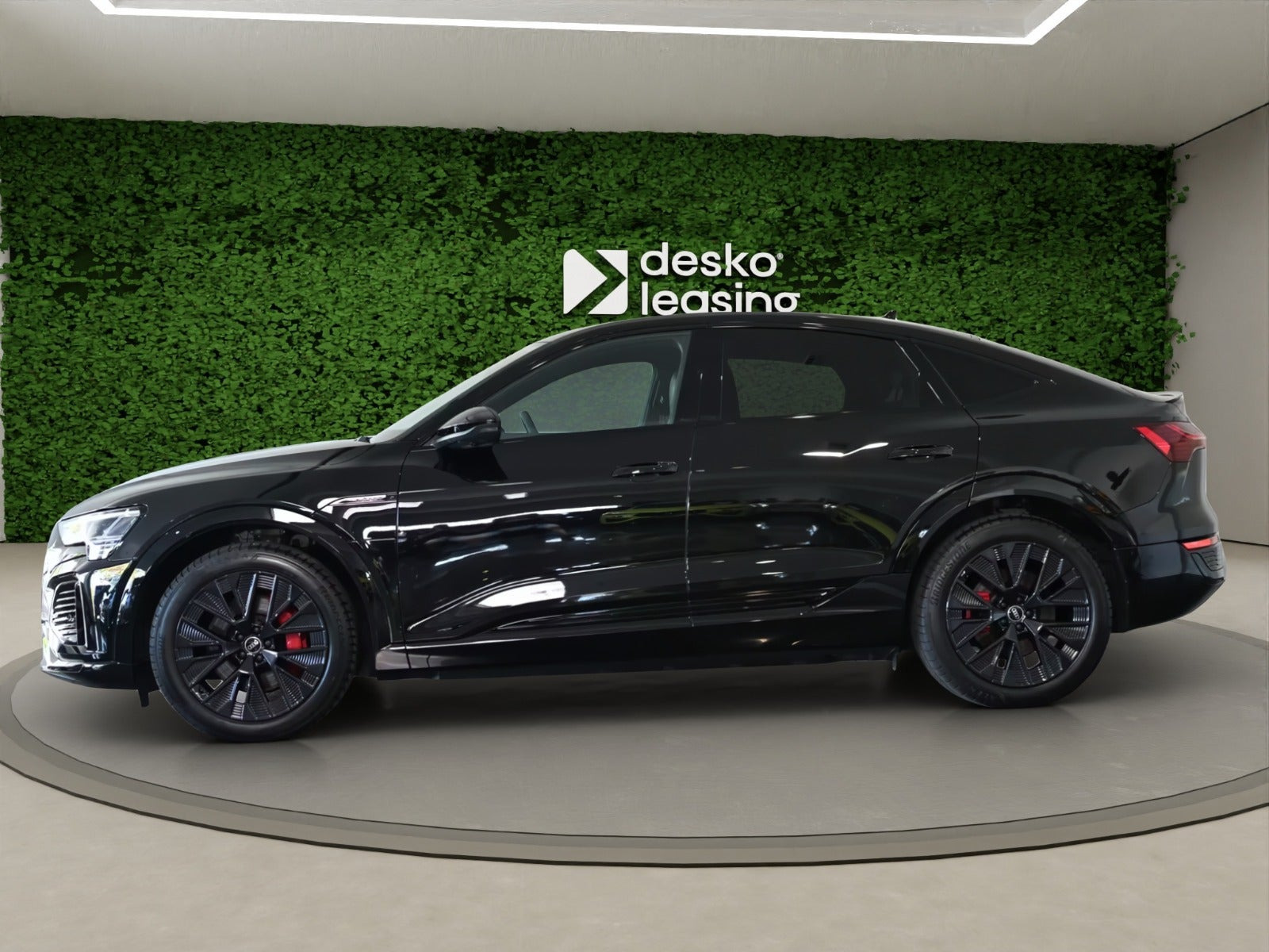 Sort Audi Q8 e-tron fra 2023