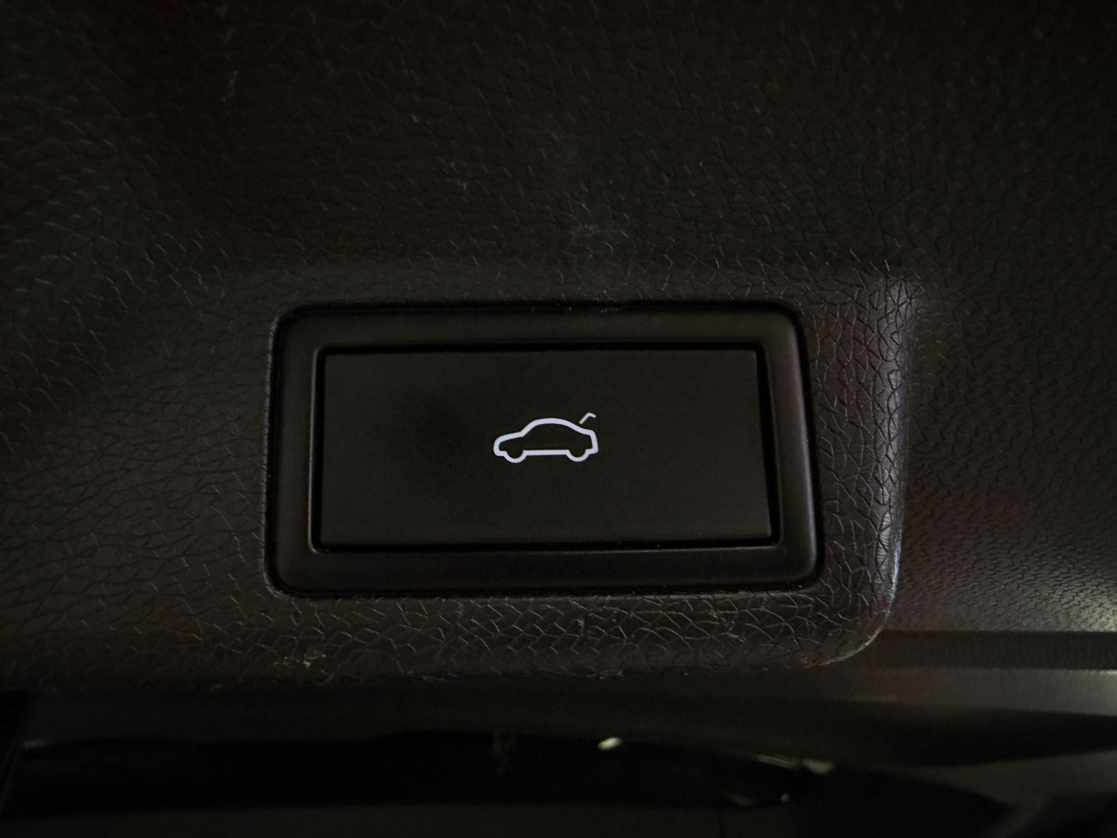 Blå VW ID.Buzz fra 2023