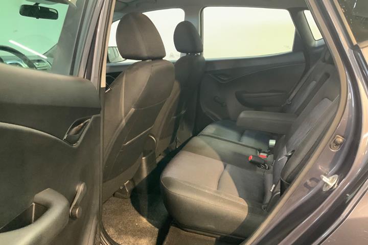 Grå Hyundai ix20 fra 2016