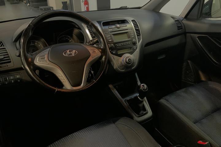 Grå Hyundai ix20 fra 2016