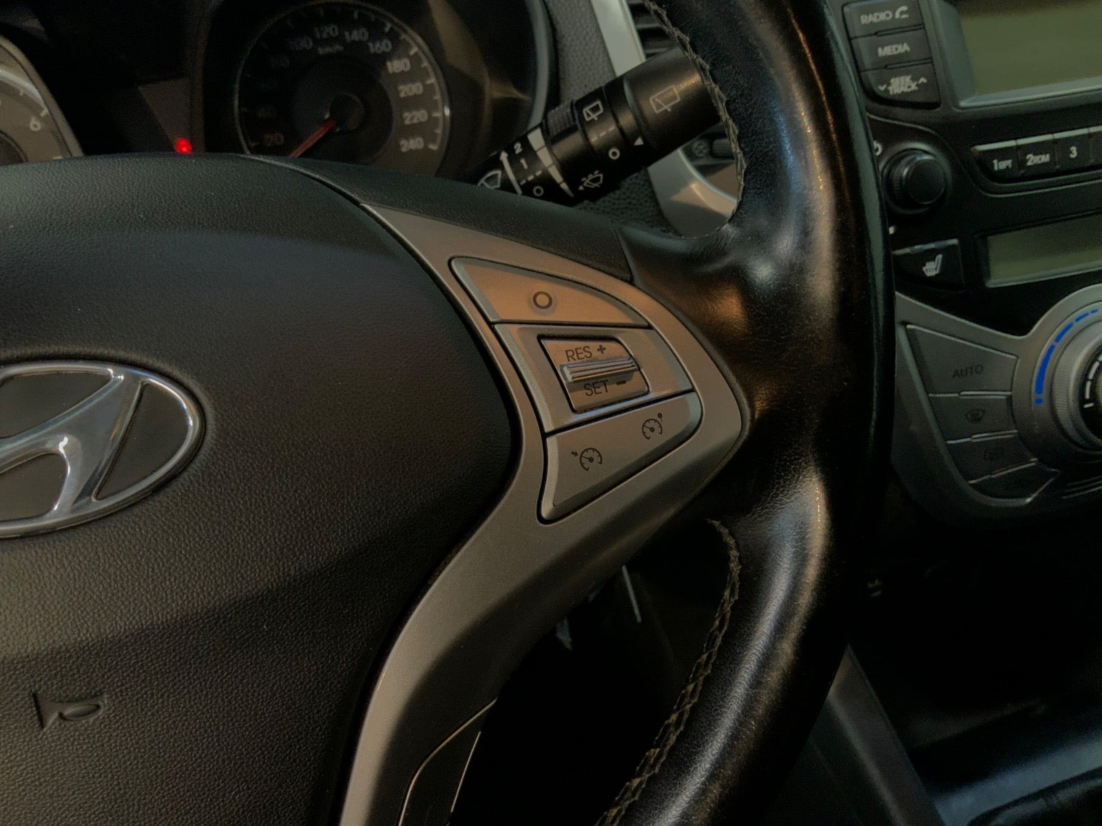 Grå Hyundai ix20 fra 2016
