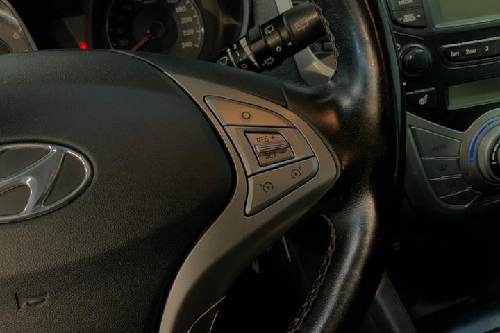 Grå Hyundai ix20 fra 2016