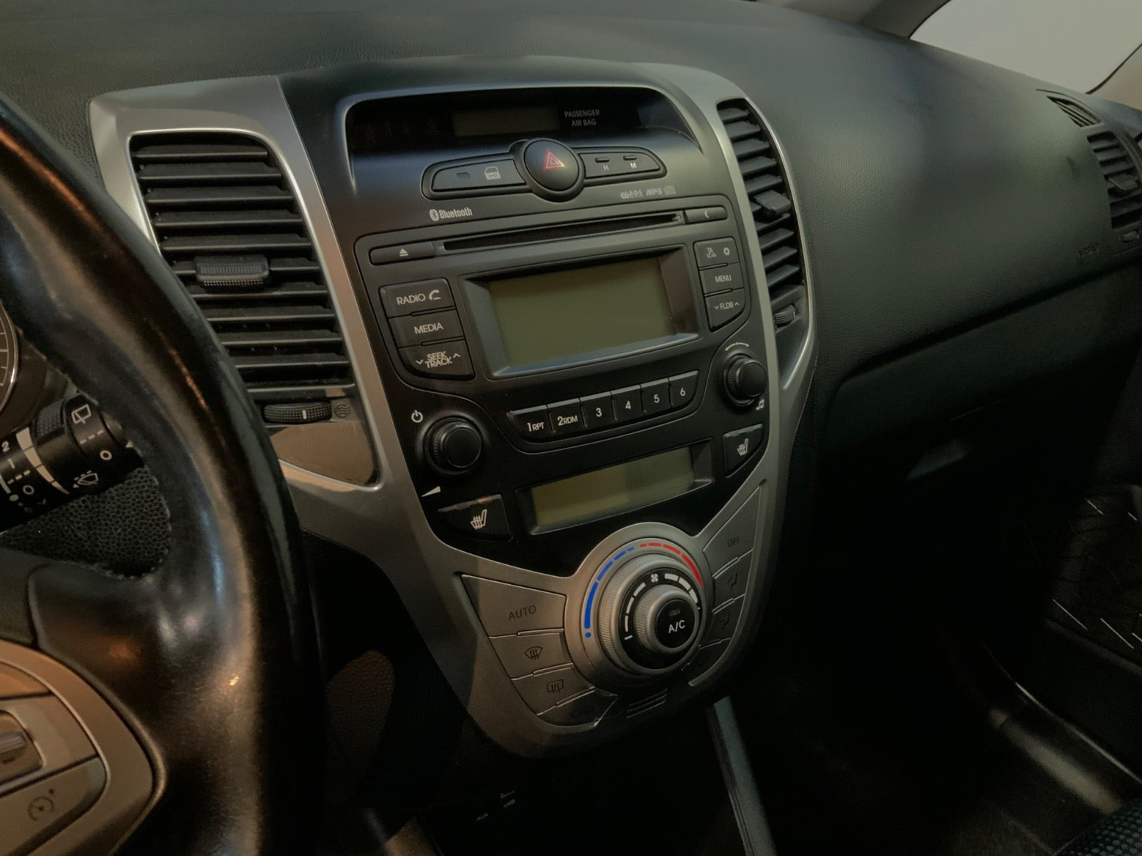 Grå Hyundai ix20 fra 2016