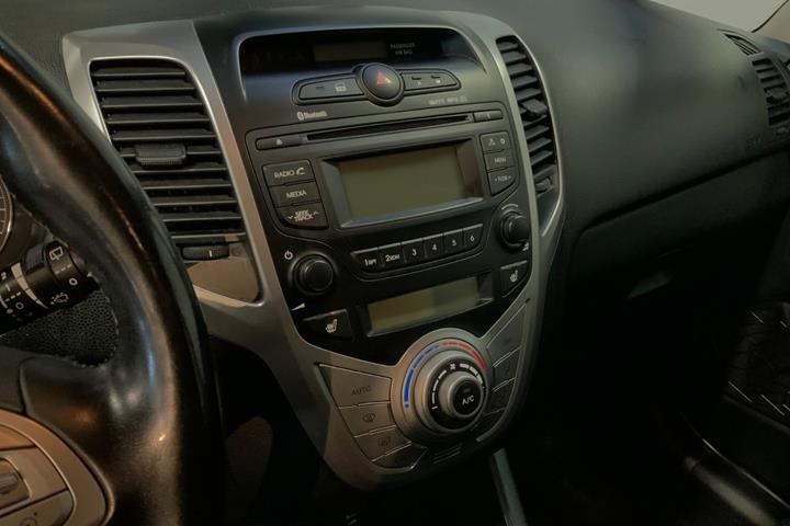 Grå Hyundai ix20 fra 2016