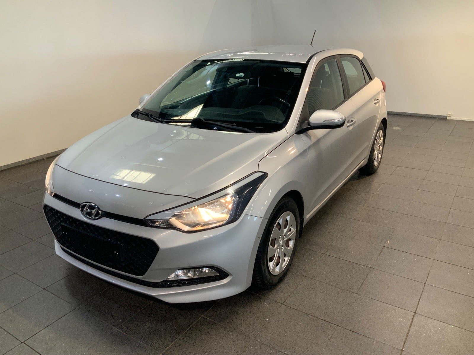 Hyundai i20 1,25 Trend