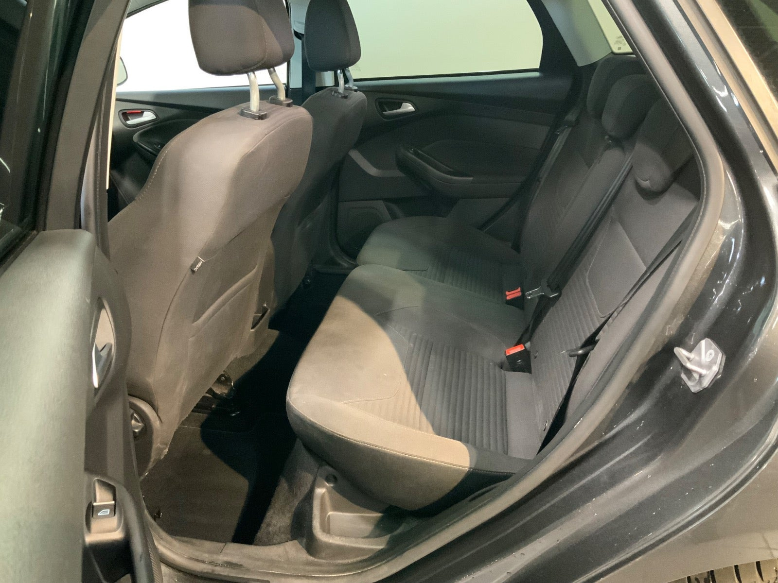 Grå Ford Focus fra 2018