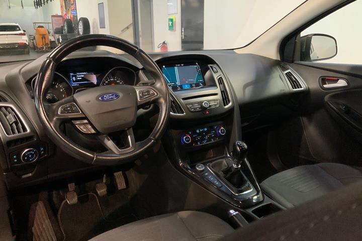 Grå Ford Focus fra 2018
