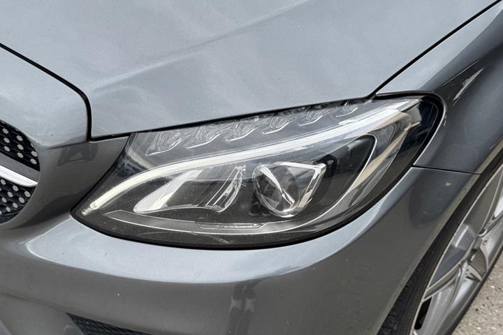 Grå Mercedes C220 d fra 2016