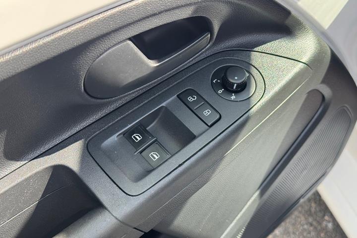 Hvid Skoda Citigo fra 2018