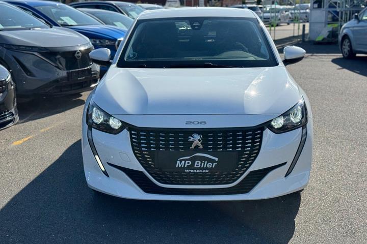 Hvid Peugeot 208 fra 2021