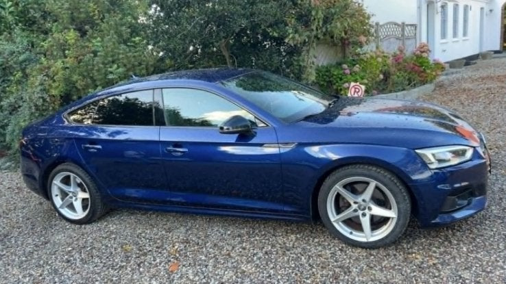 Blå Audi A5 fra 2019