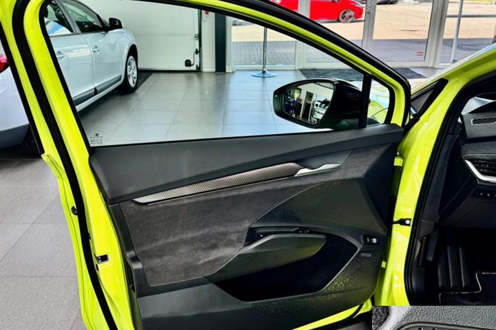 Gul Skoda Elroq fra 2026