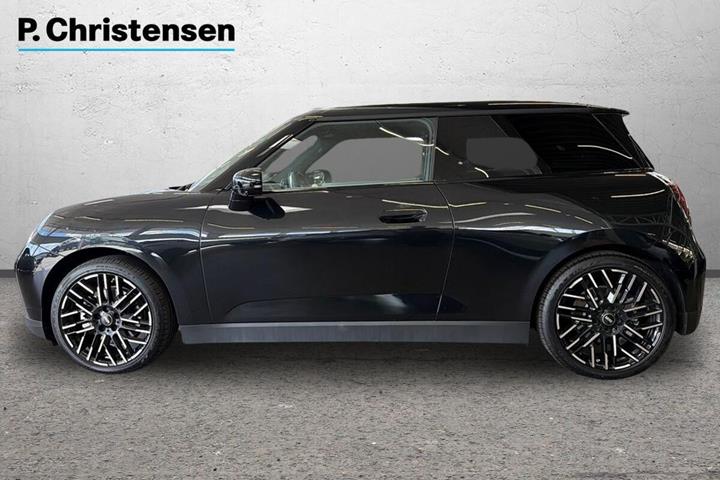 Sort Mini Cooper SE fra 2025