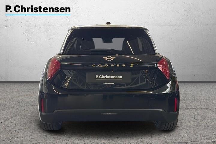 Sort Mini Cooper SE fra 2025