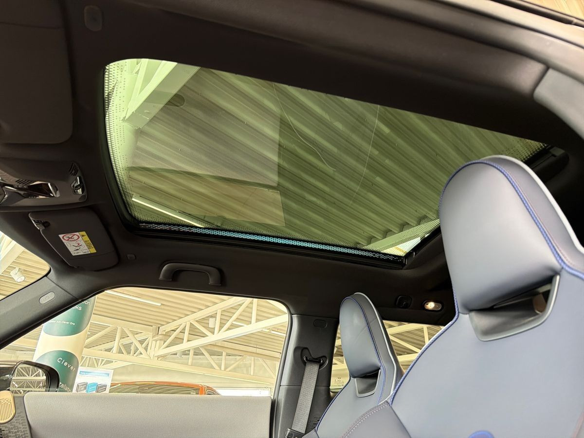 Sort Mini Cooper SE fra 2025