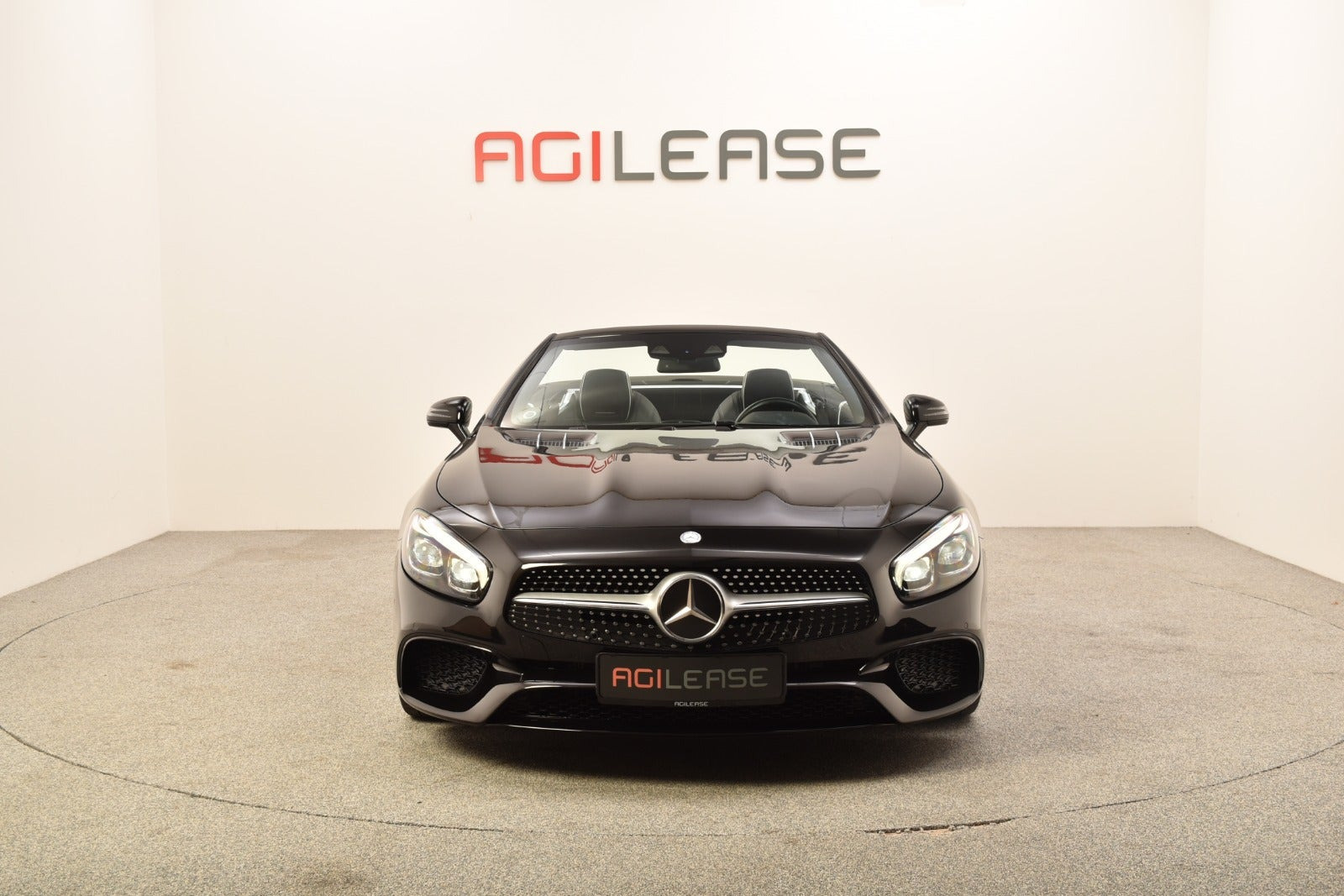 Sort Mercedes SL400 fra 2016