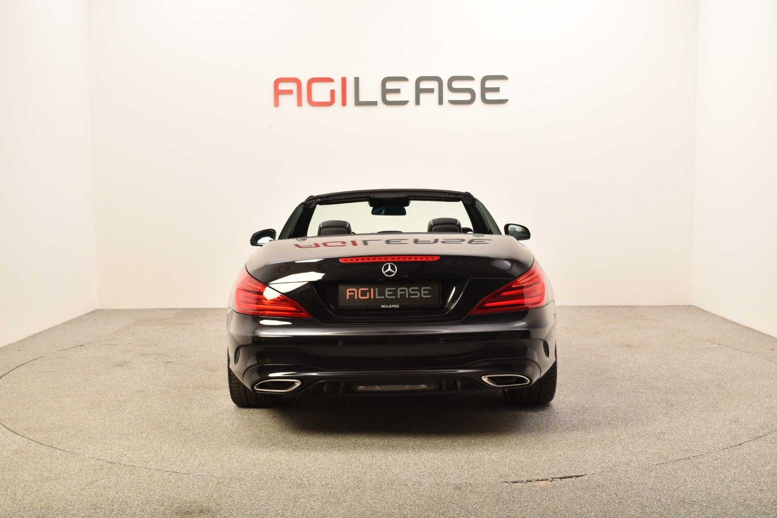 Sort Mercedes SL400 fra 2016