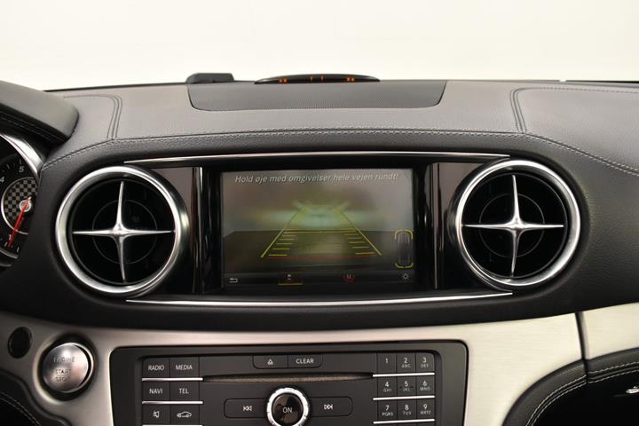 Sort Mercedes SL400 fra 2016