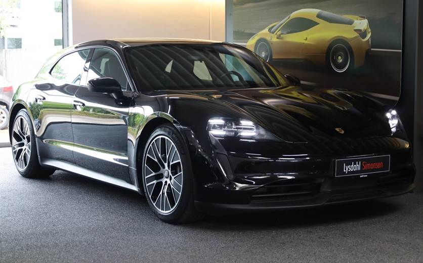 Porsche Taycan Performance+ Sport Turismo